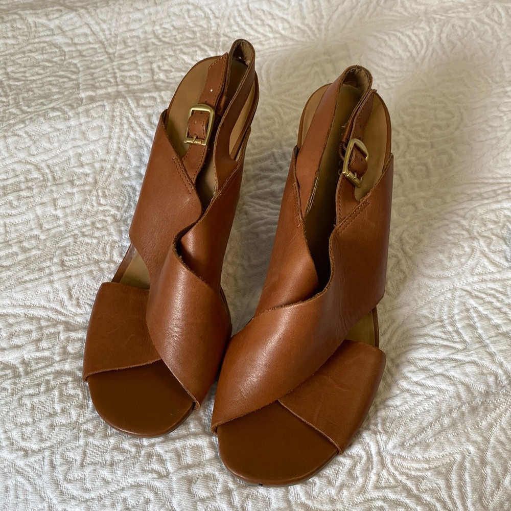 Franco Sarto Brown Heels Sz. 8